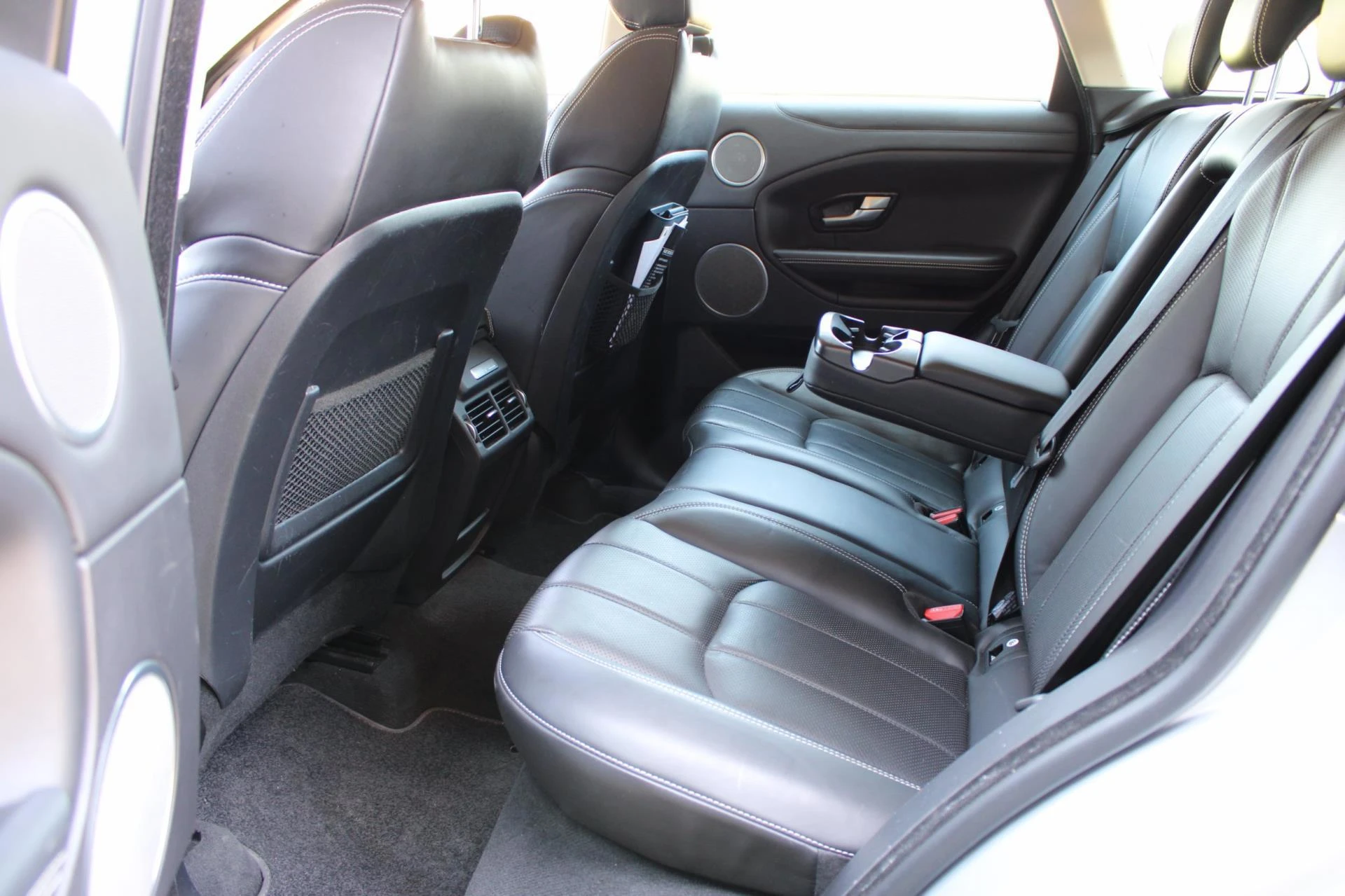 Land Rover Range Rover Evoque 2016 - 2.0 Si4 Autobiography 241PK !!NIEUWBINNEN!! afbeelding 34