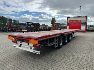 Kässbohrer N/A 2026 - new and unused Heavy-Duty flatbed / 690cm extendable / steering axle / lift axle / twistlocks / timberstakes / NL-trailer / APK: 04-2027 obrazek 6