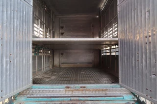 Volvo FH 2006 - 480 FH 480 Cattle transport image 28
