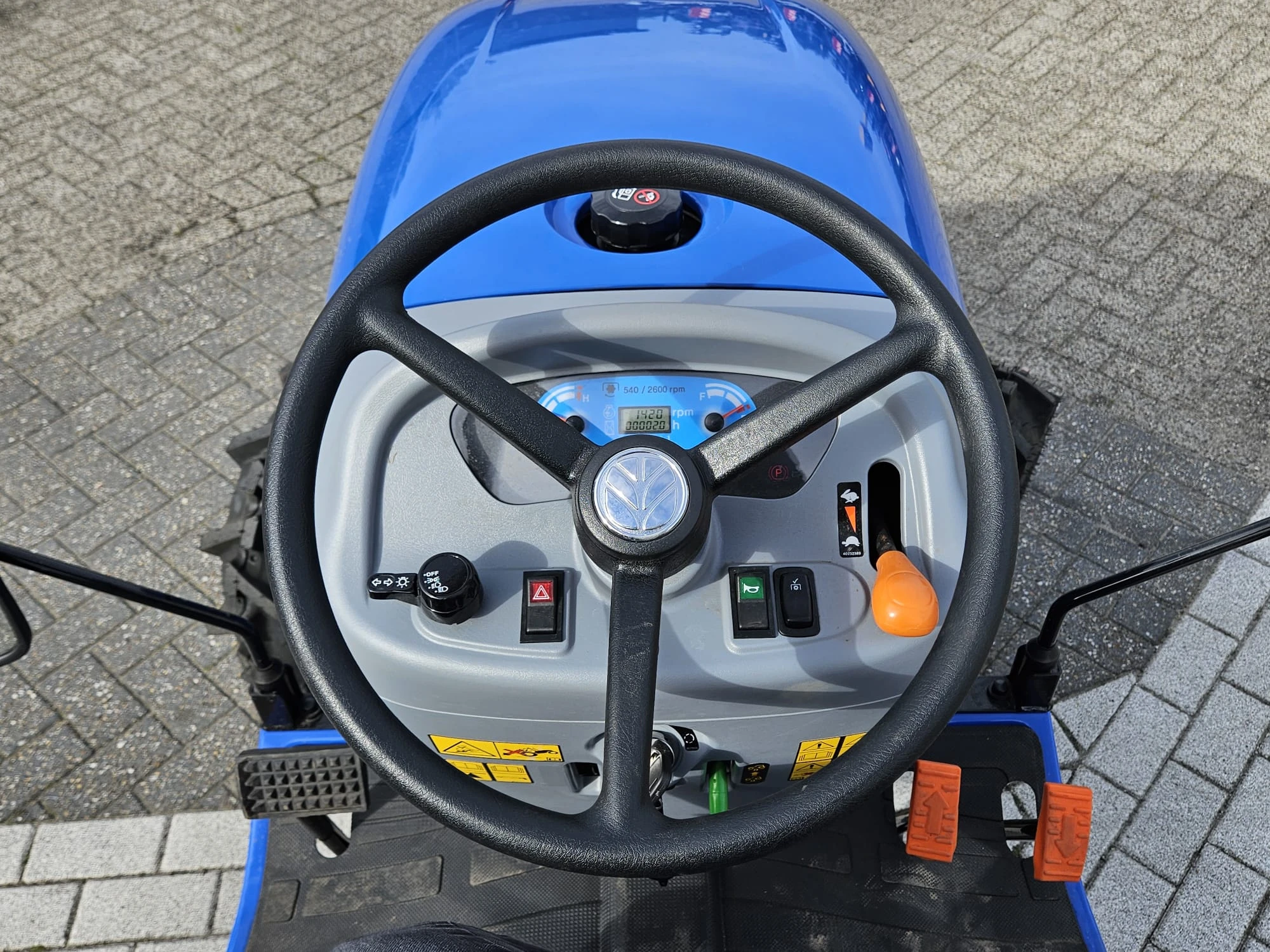 New Holland 2024 - Boomer 25 afbeelding 25