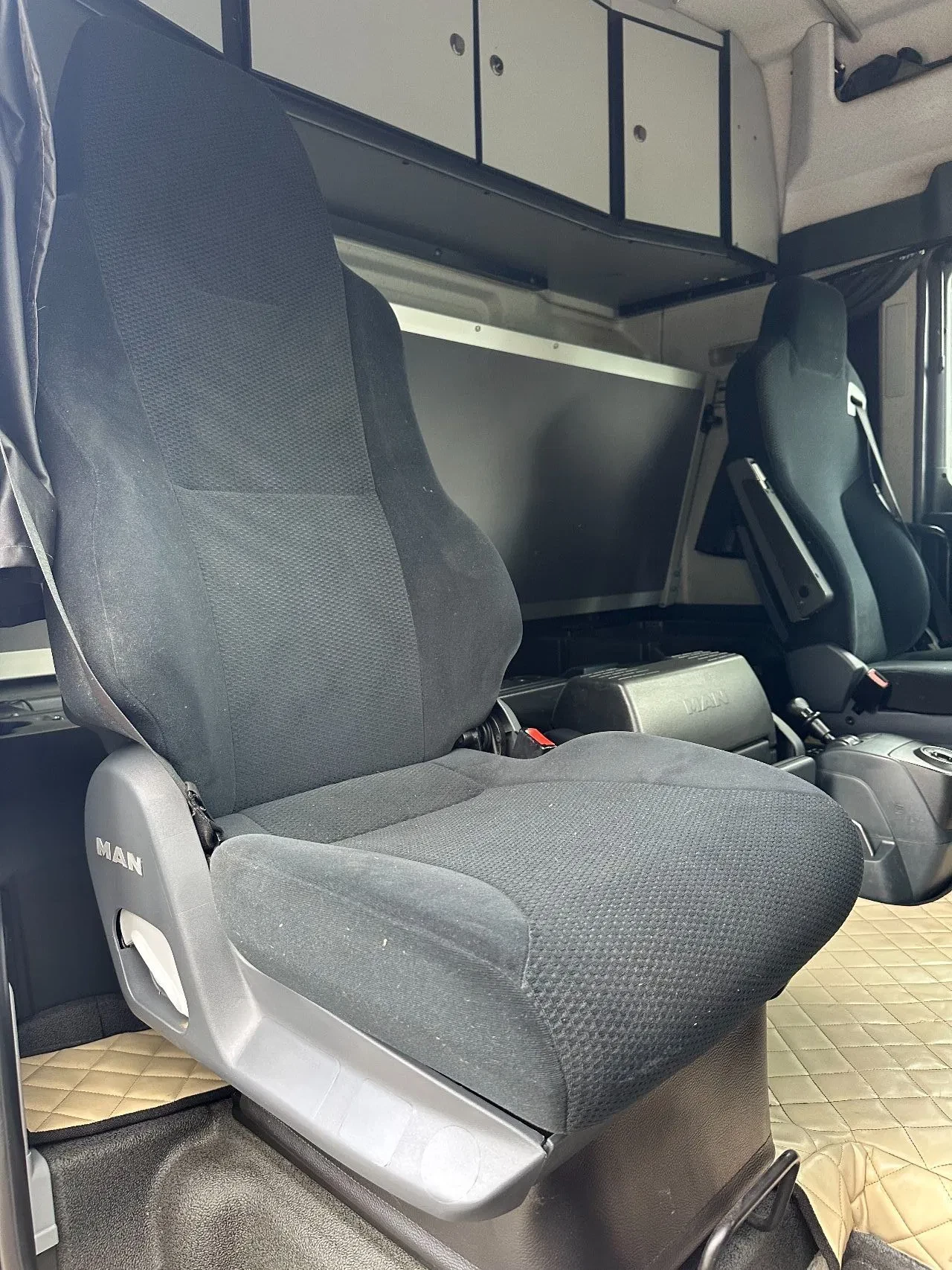 MAN TGX 2015 - 18.480 BLS *Kipphydraulik *Euro6 *Rangierfahrzeug *ALCOA zdjęcie 37