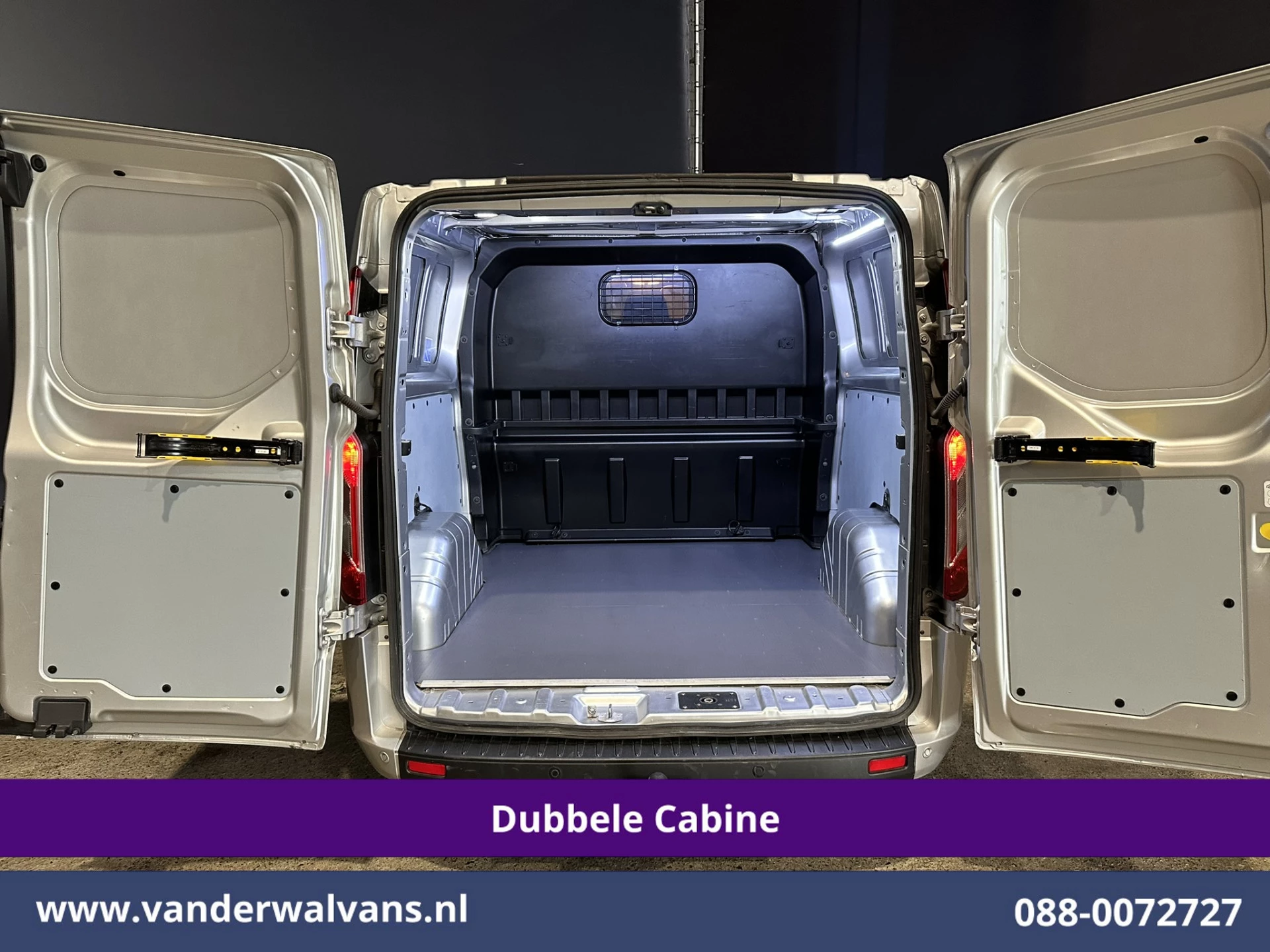 Ford Transit Custom 2022 - 2.0 TDCI 131pk L2H1 Dubbele Cabine Euro6 Airco | 6-Zits | Camera | Navigatie | Apple Carplay | LED | Cruisecontrol imagem 15