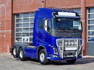 Volvo FH 2020 - 16.750 Globetrotter 6x4 - Lift Axle - Retarder - PTO/Hydraulic - HUB reduction - Led te koop