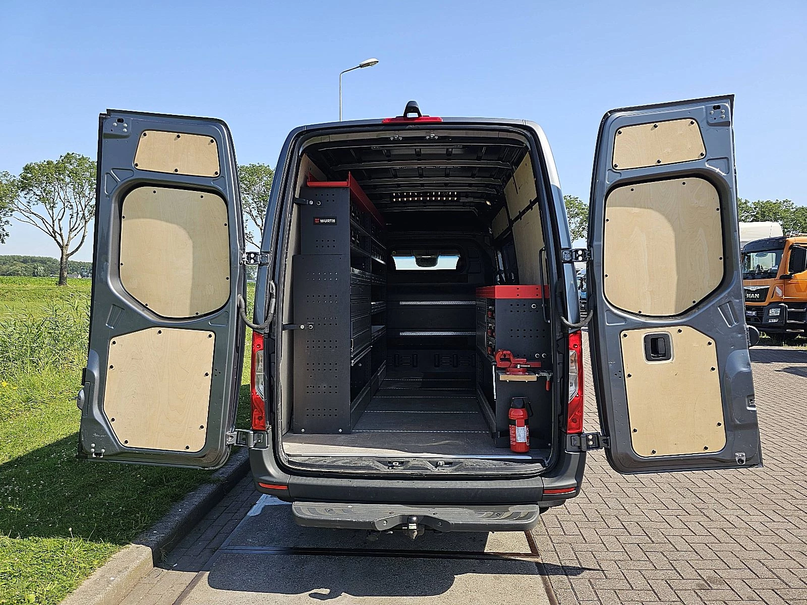 Mercedes-Benz Sprinter 2021 - 317 obrázek 14