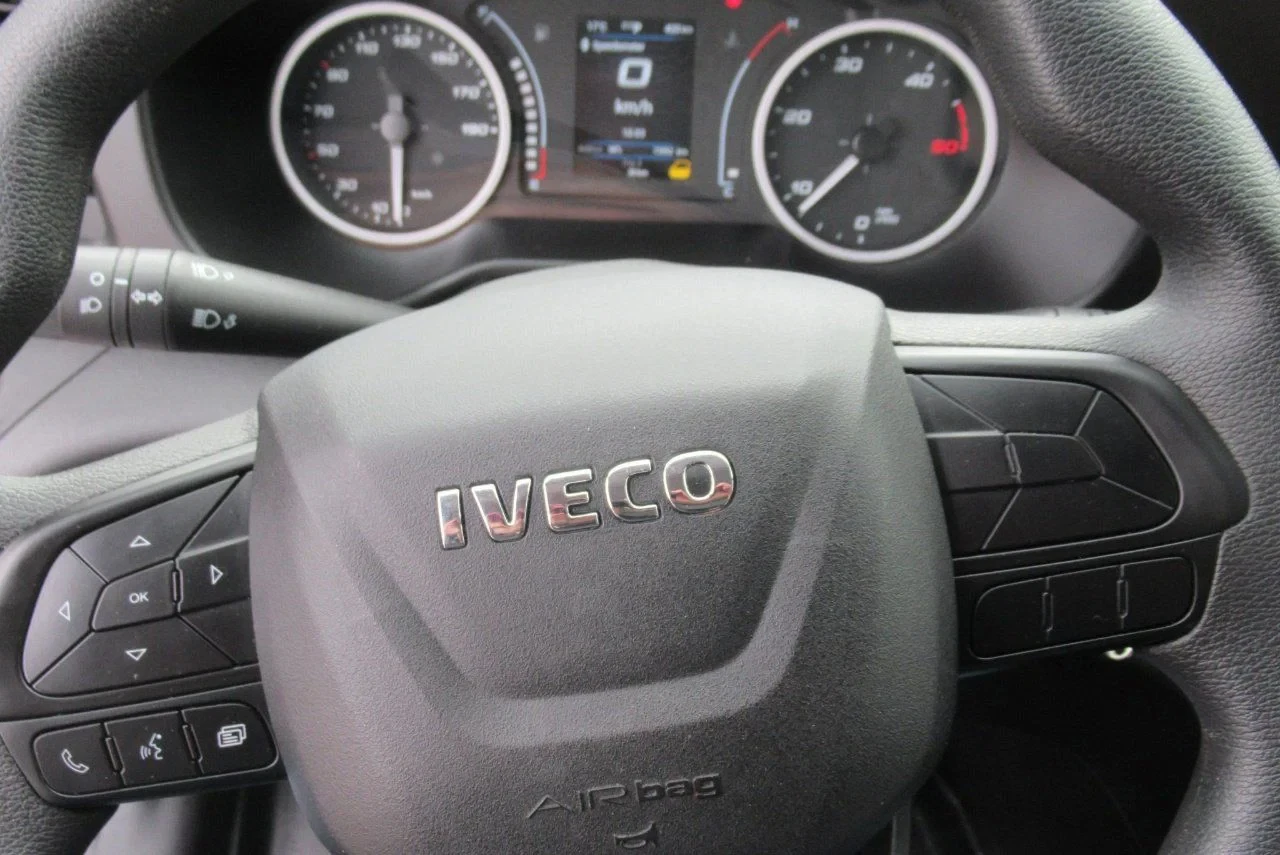 Iveco Daily 2022 - 35C16 Bak + klep obrázek 10