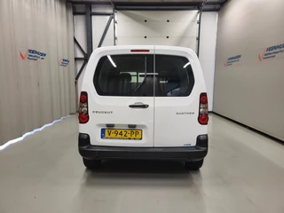 Peugeot Partner 2018 - 1.6BlueHDi 75pk Euro 6! image 15