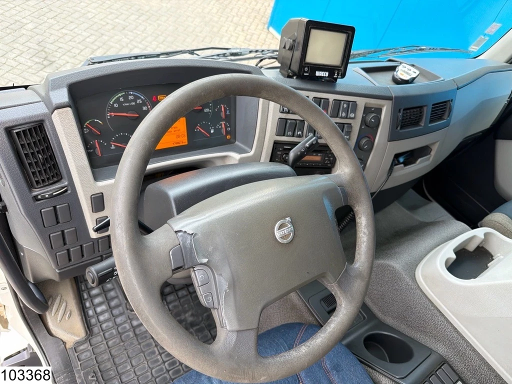 Volvo 2015 - FE 280 EURO 6, 11.000 L, 3 Comp. imagem 7
