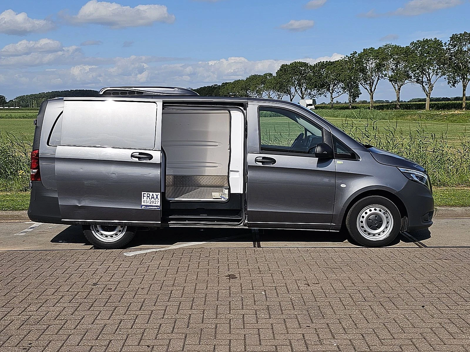 Mercedes-Benz Vito 2021 - 110 obrázek 13