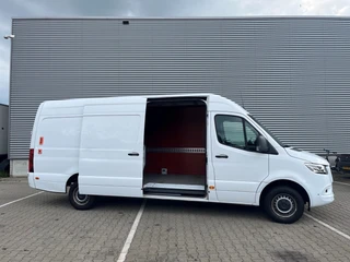 Mercedes-Benz Sprinter 2023 - / 319 1.9L CDI / L4H3 RWD imagem 3 miniatura