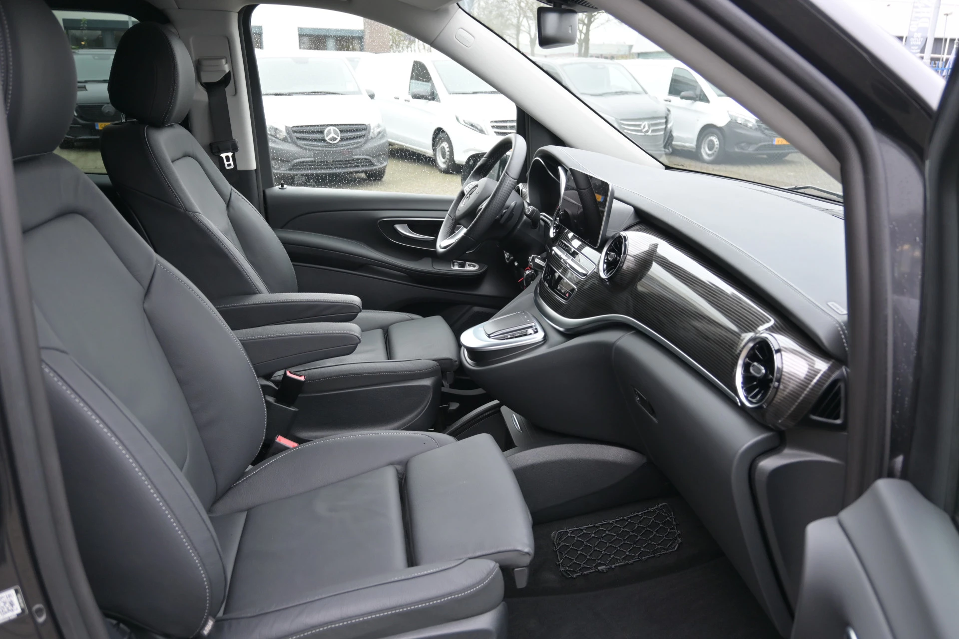 Mercedes-Benz EQV 2023 - 300 L3 Avantgarde 90 kWh Bild 10