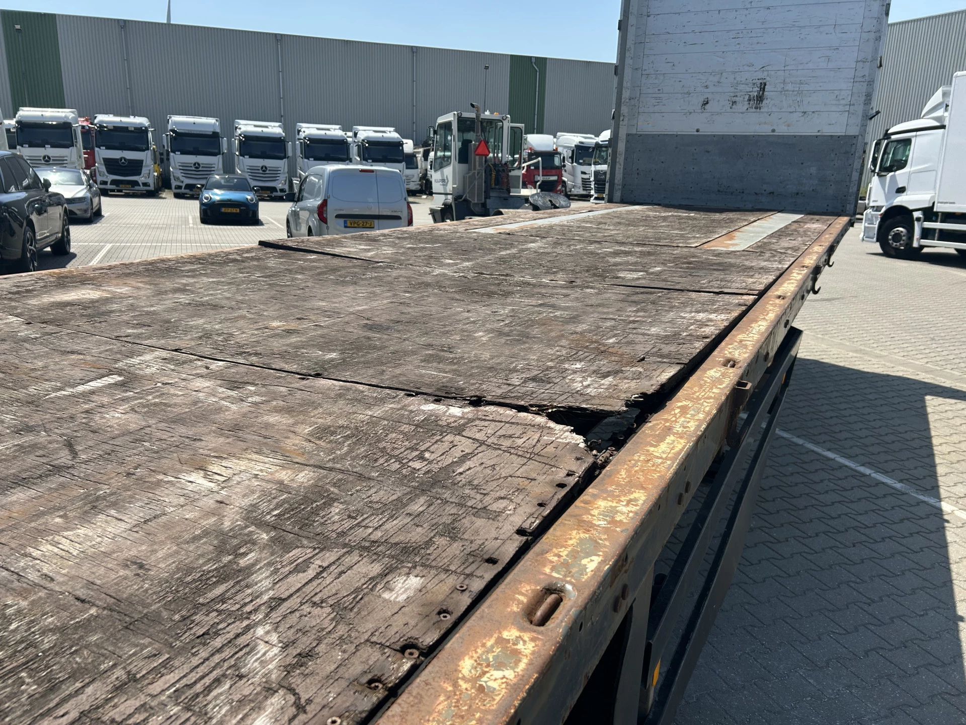 Schmitz Cargobull S 01 2003 - / Plateau - Flat Bed obrázek 4