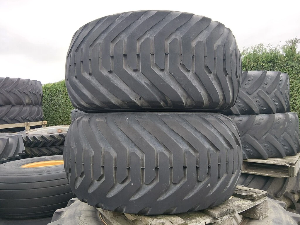 New Holland Wielen / Banden BKT 500/60 R22.5 Fiat / New holland afbeelding 1