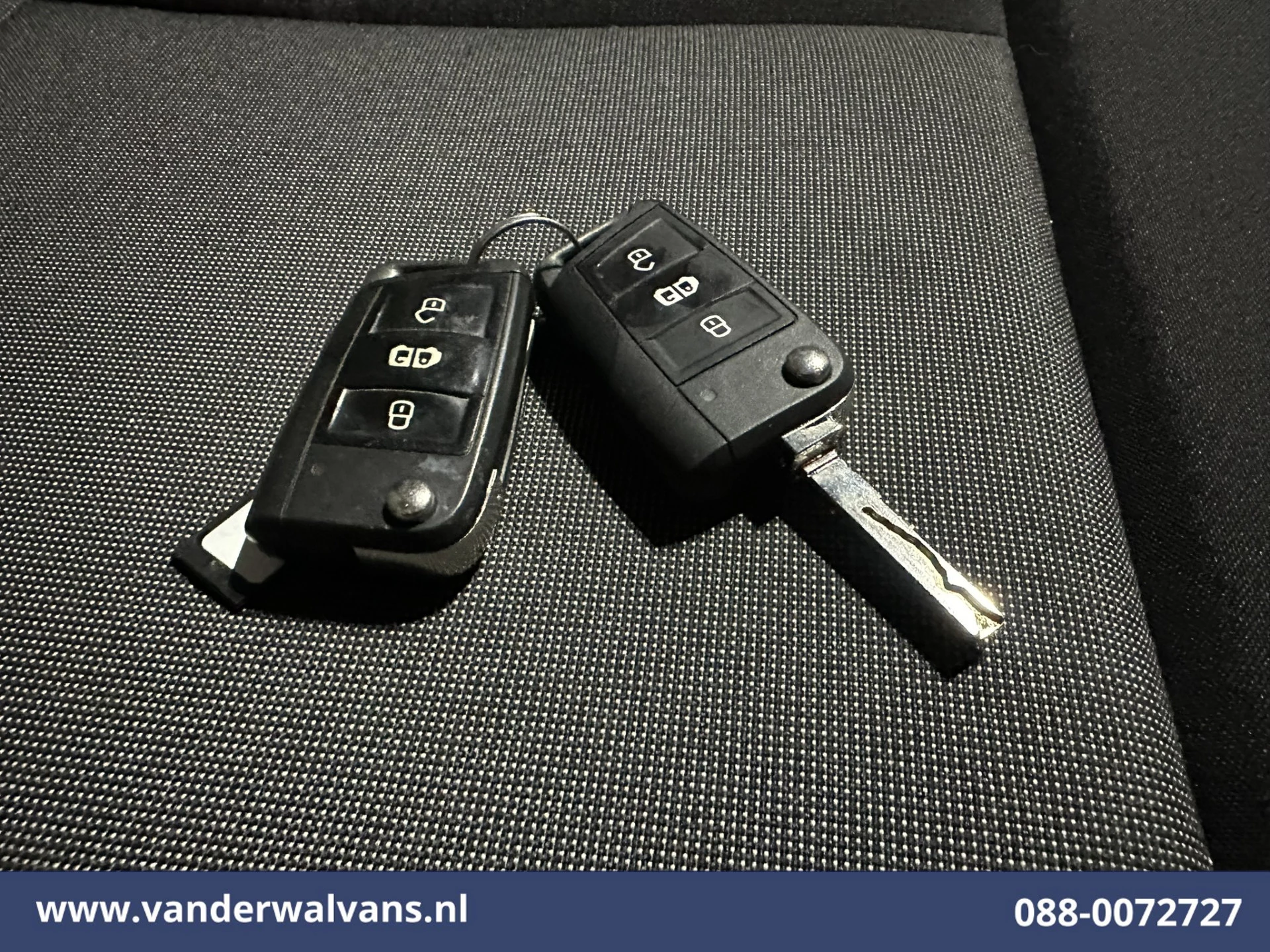 Volkswagen Crafter 2020 - 2.0 TDI L3H2 L2H1 Euro6 Airco | Camera | Apple Carplay | Android Auto | Trekhaak image 15