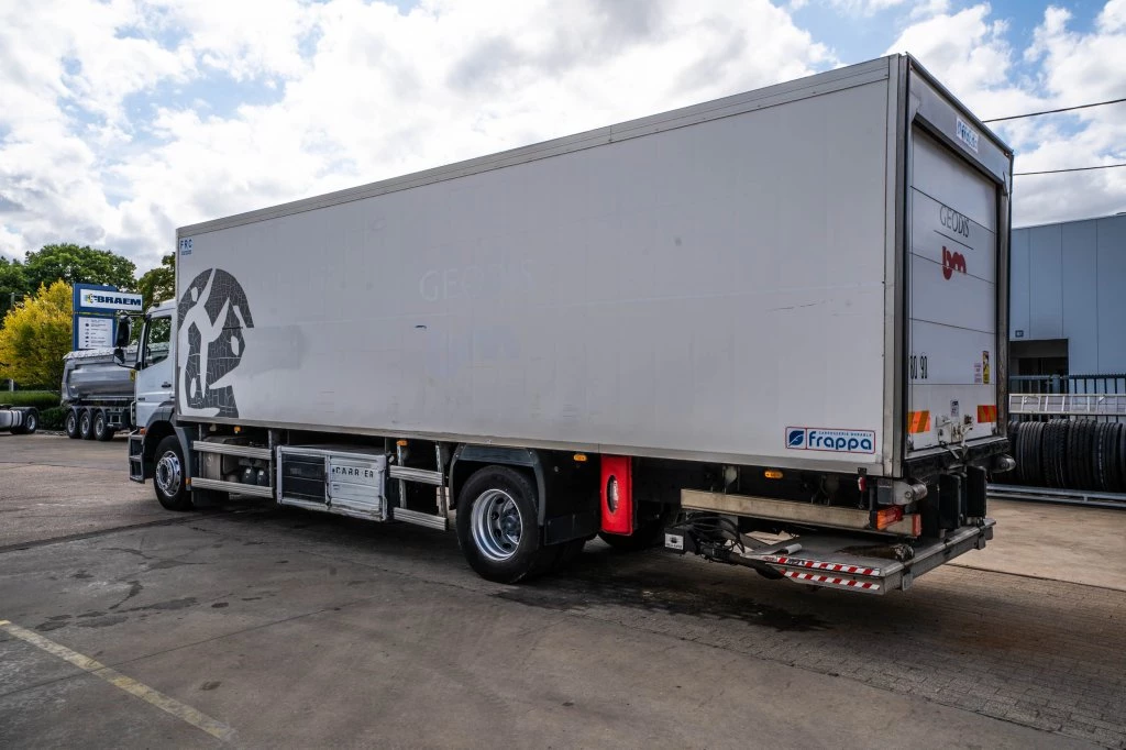 Mercedes-Benz 2013 - AXOR 1829-MP3+ CARRIER Bild 11
