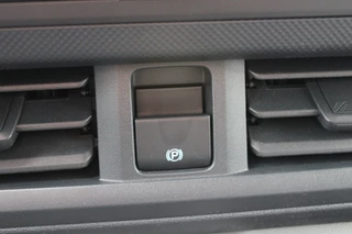 Ford Transit Custom 2025 - 320 2.0 TDCI L2H1 Trend 136pk - 2x Schuifdeur - LED koplampen - Carplay - Android - Camera - Stoelverwarming - 70l tank - Rijklaar bild 22