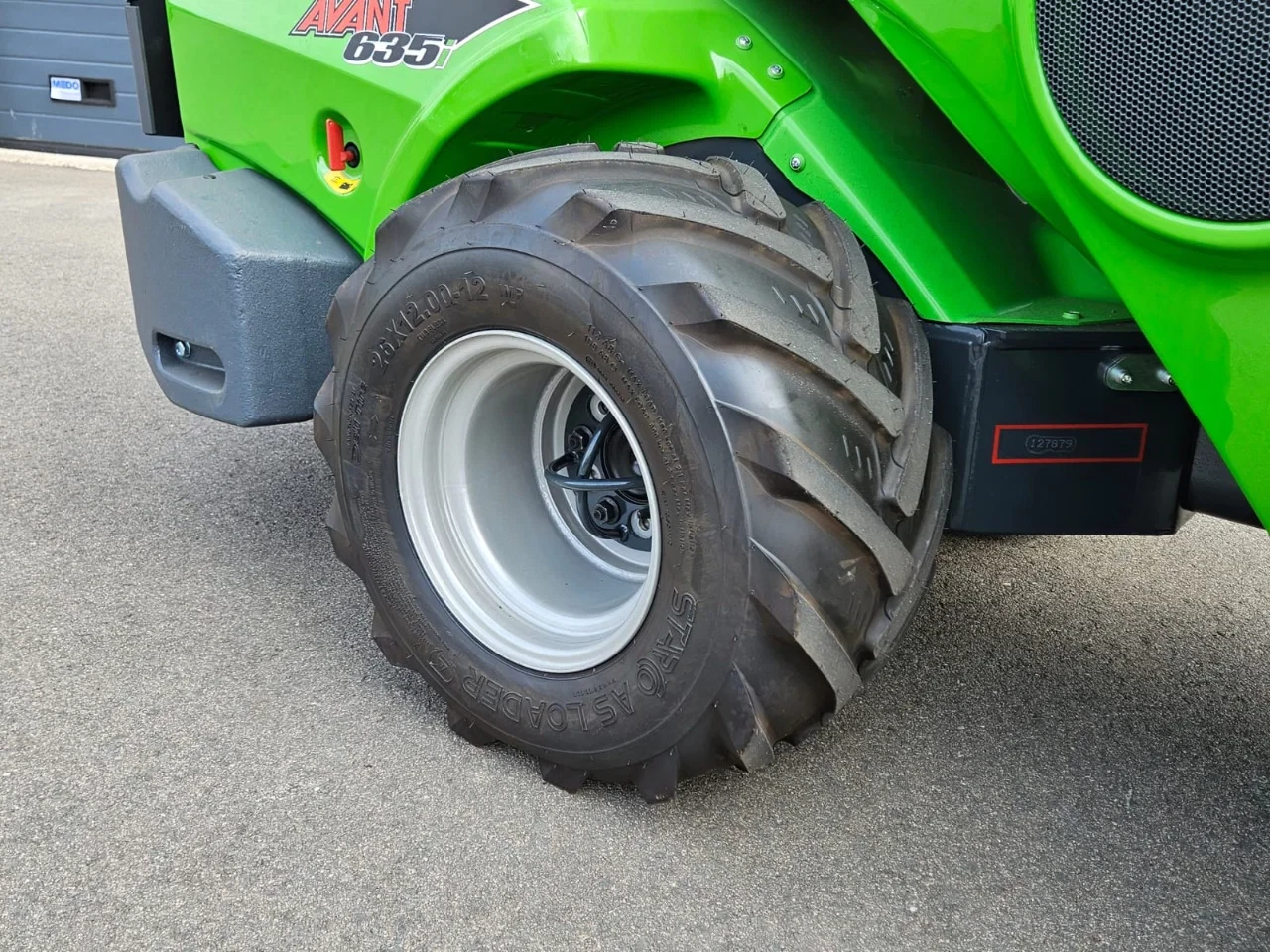 Avant 2024 - 635i Rental mini-shovel afbeelding 15