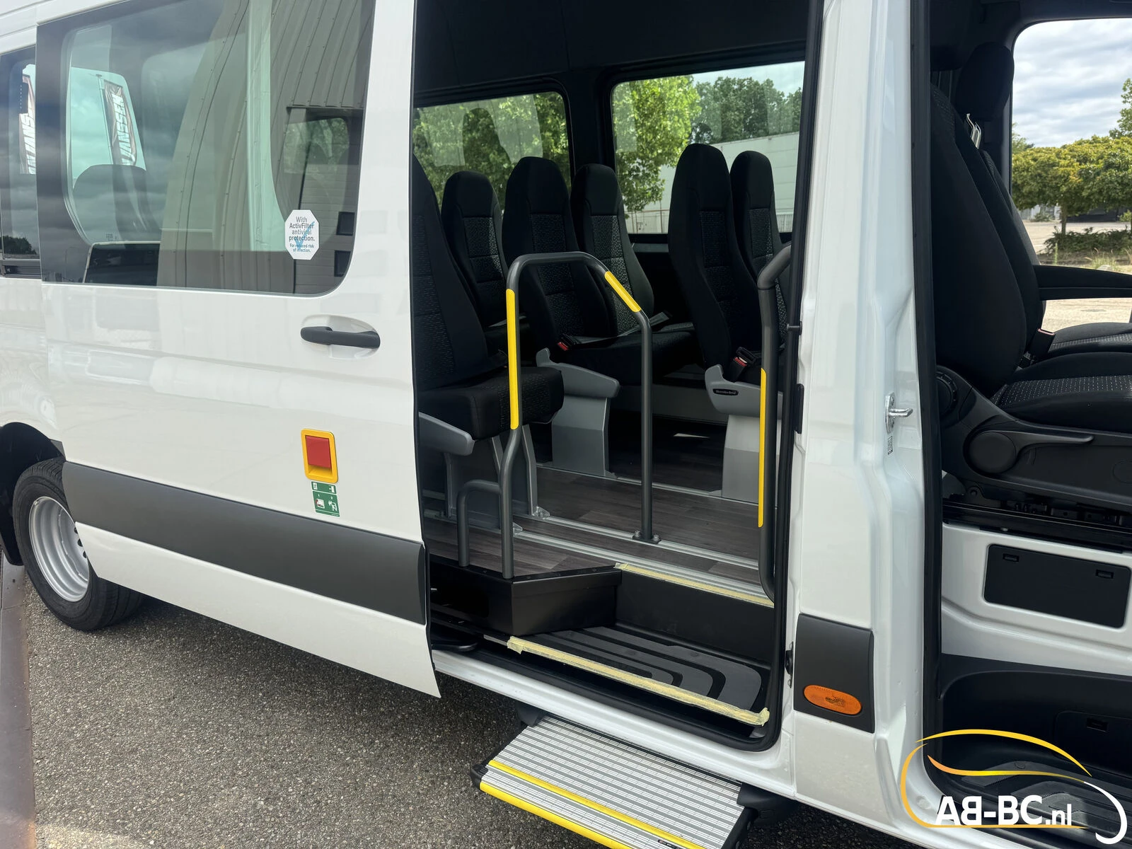 Mercedes-Benz Sprinter 2026 - Transfer 45, 23 Seats, Euro 6 image 23
