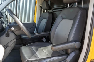 Volkswagen Crafter 2020 - 4 MOTION L3H2 | 141 PK | Cruise | Camera | PDC | Zijschuifdeur L+R | Airco afbeelding 12