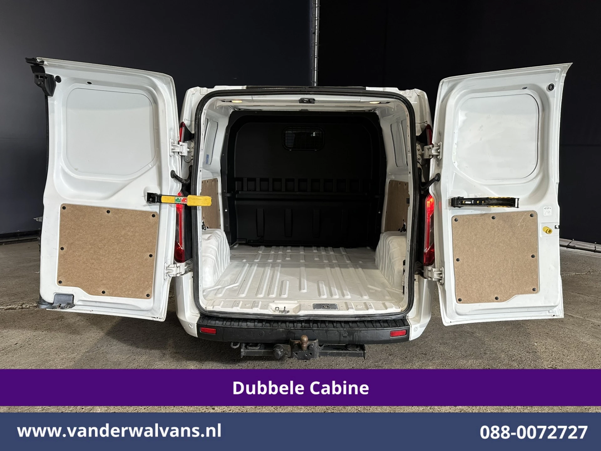 Ford Transit Custom 2023 - 2.0 TDCI 131pk L2H1 Dubbele Cabine Euro6 Airco | 6-Zits | Cruisecontrol | 2550kg Trekhaak image 11