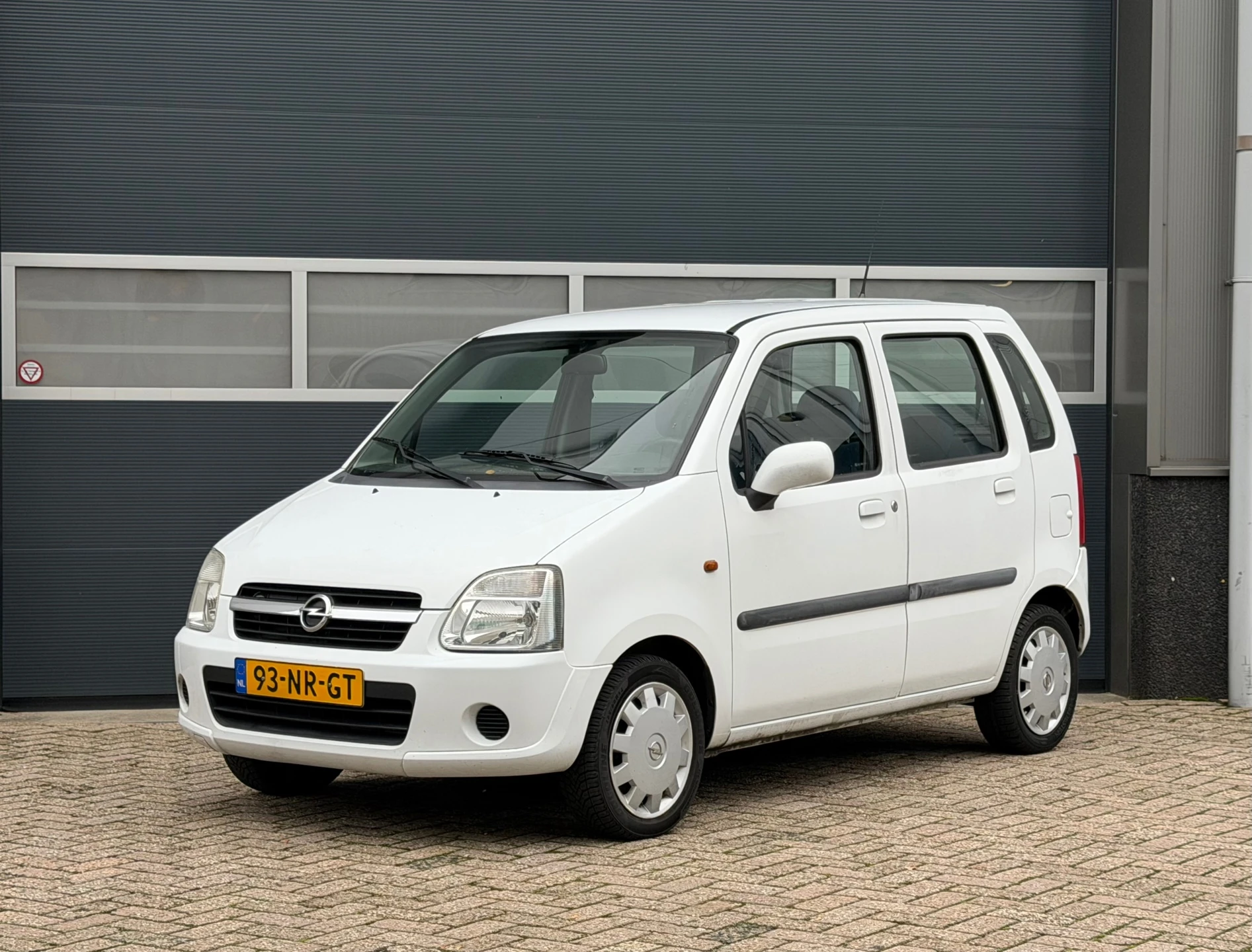 Opel Agila 2004 - 1.2-16V Enjoy bj.2004 Stuurbekr|Cv|Radio|Nap. obrázek 1