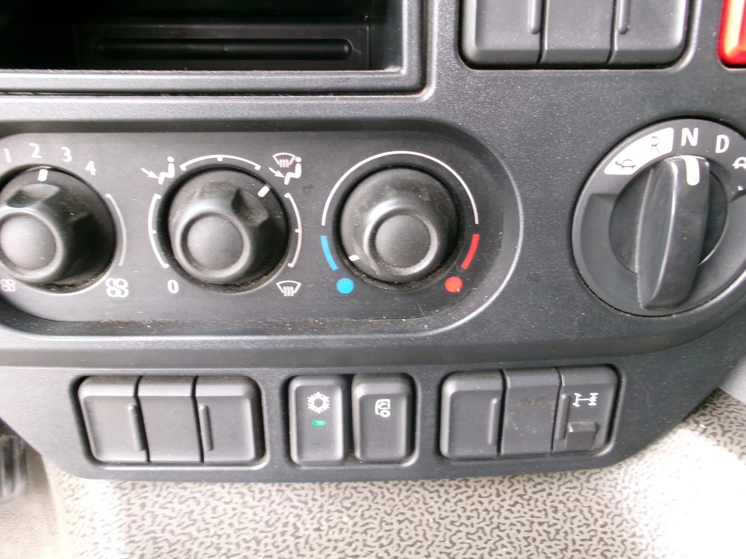 DAF CF 330 2016 - NL TRUCK APK 04-2027 immagine 11