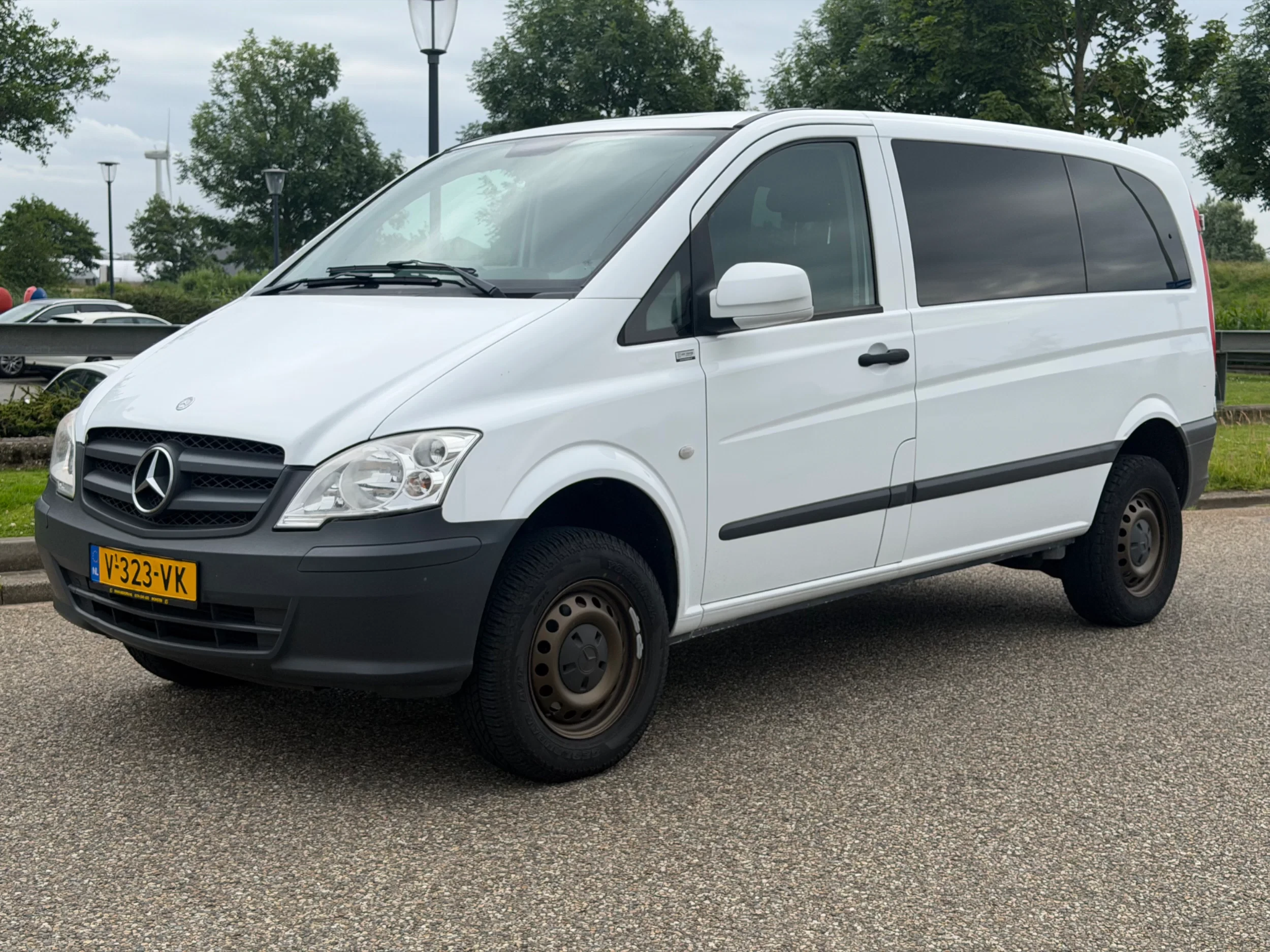 Mercedes-Benz Vito 2012 - 113CDI L1H1 4X4 Automaat Airco Trekhaak 186000KM zdjęcie 2