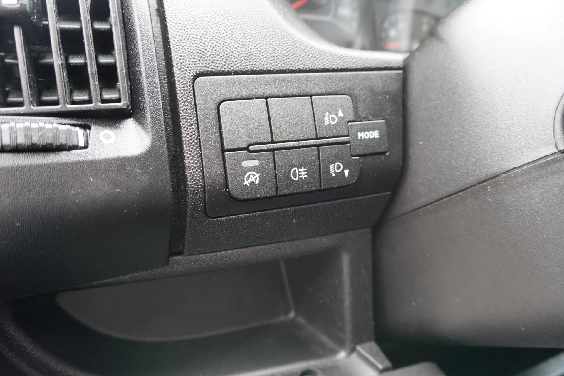 Peugeot Boxer 2023 - 2.2 BlueHDi 140PK L2H2 3.3t afbeelding 22