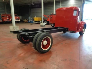 International D 30 1938 - 4 TONNER image 4
