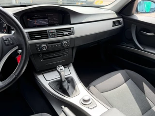 BMW 3 Series 2008 - 318i Executive bj.2008 Navi|Airco|Cc|Pdc|Nap. image 17