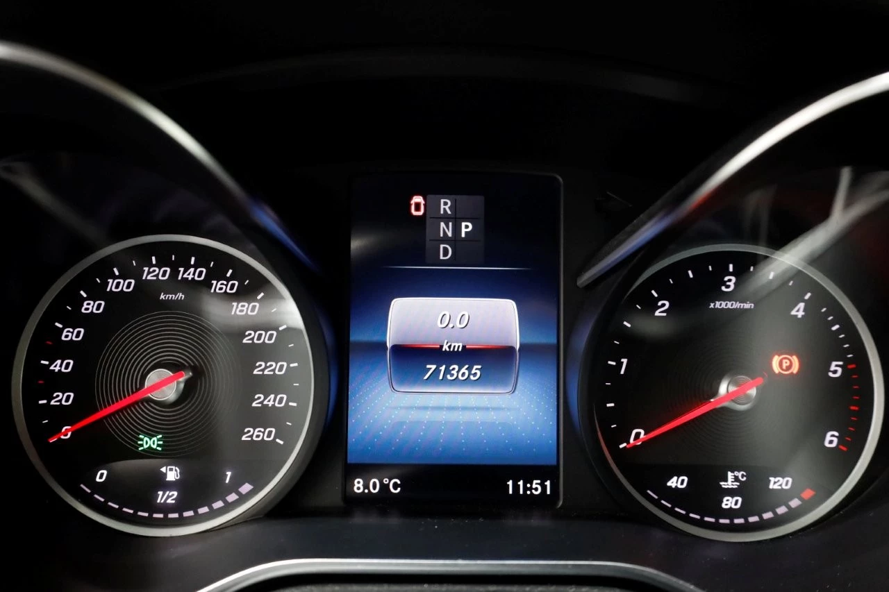 Mercedes-Benz V-Klasse 2021 - 300d 4-MATIC Lang Edition AMG Personenbus INCL. BTW/BPM 09-2021 afbeelding 37