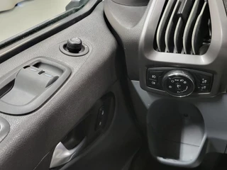 Ford Transit Custom 2017 - 2.0TDCI 130pk Euro 6! obrazek 13