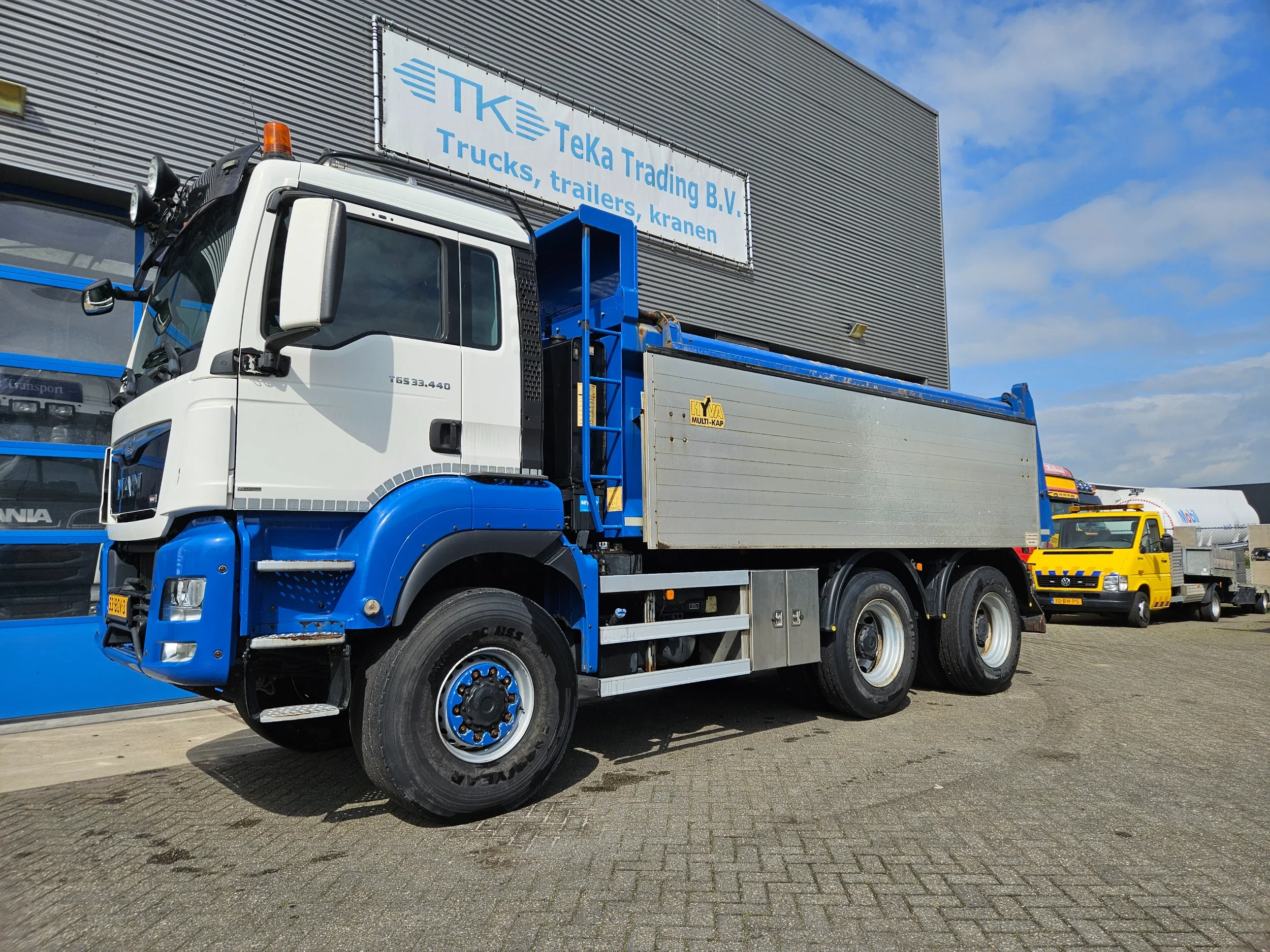 MAN TGS 2016 - 33.440 6x6 HYVA Hydraulische kleppen afbeelding 3
