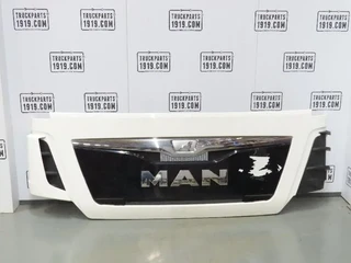 MAN TGX - 81.61150-6094 Grill na sprzedaż