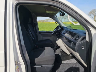 Volkswagen Transporter 2017 - 2.0 TDI image 7