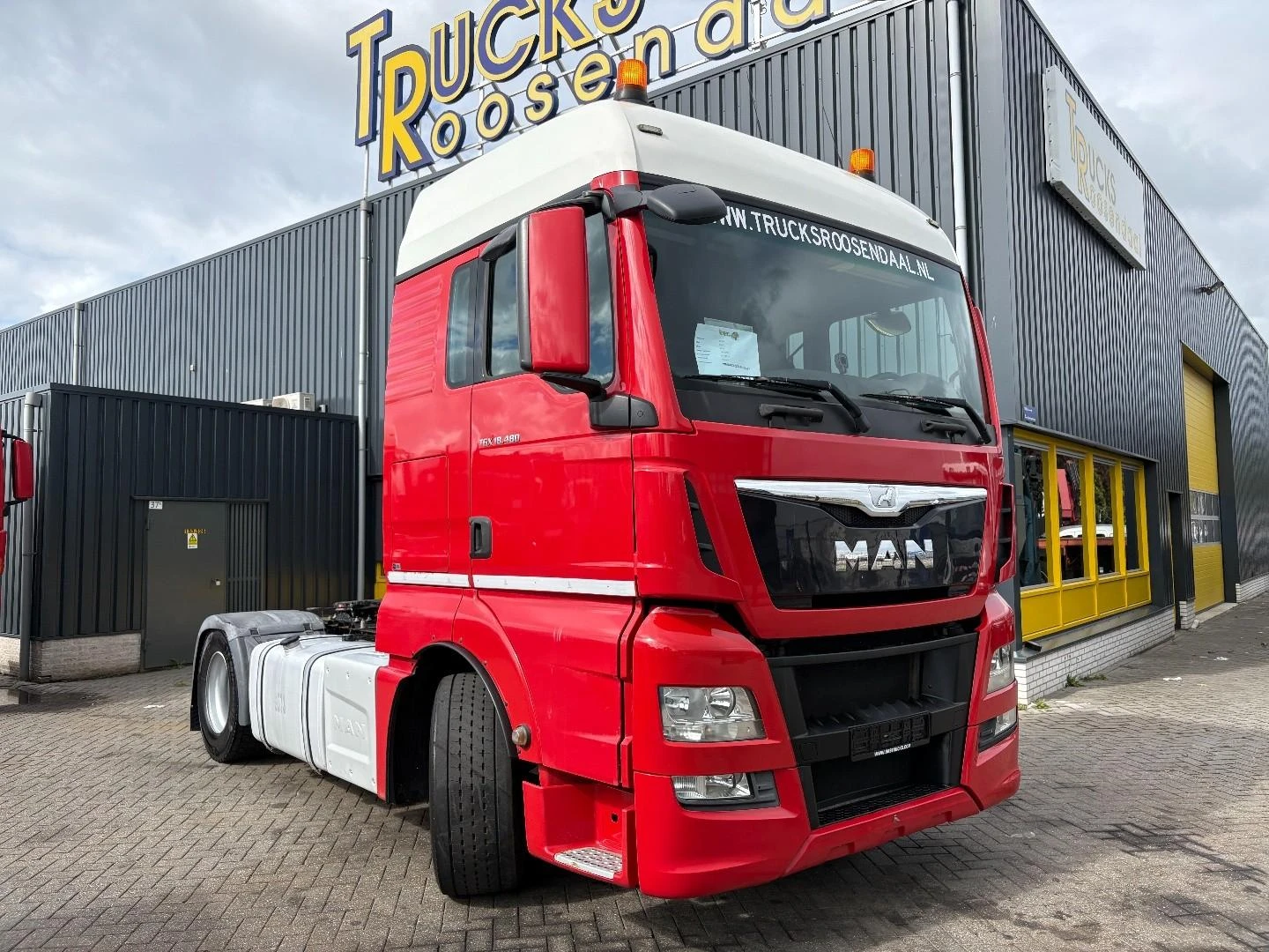 MAN TGX 2015 image 1