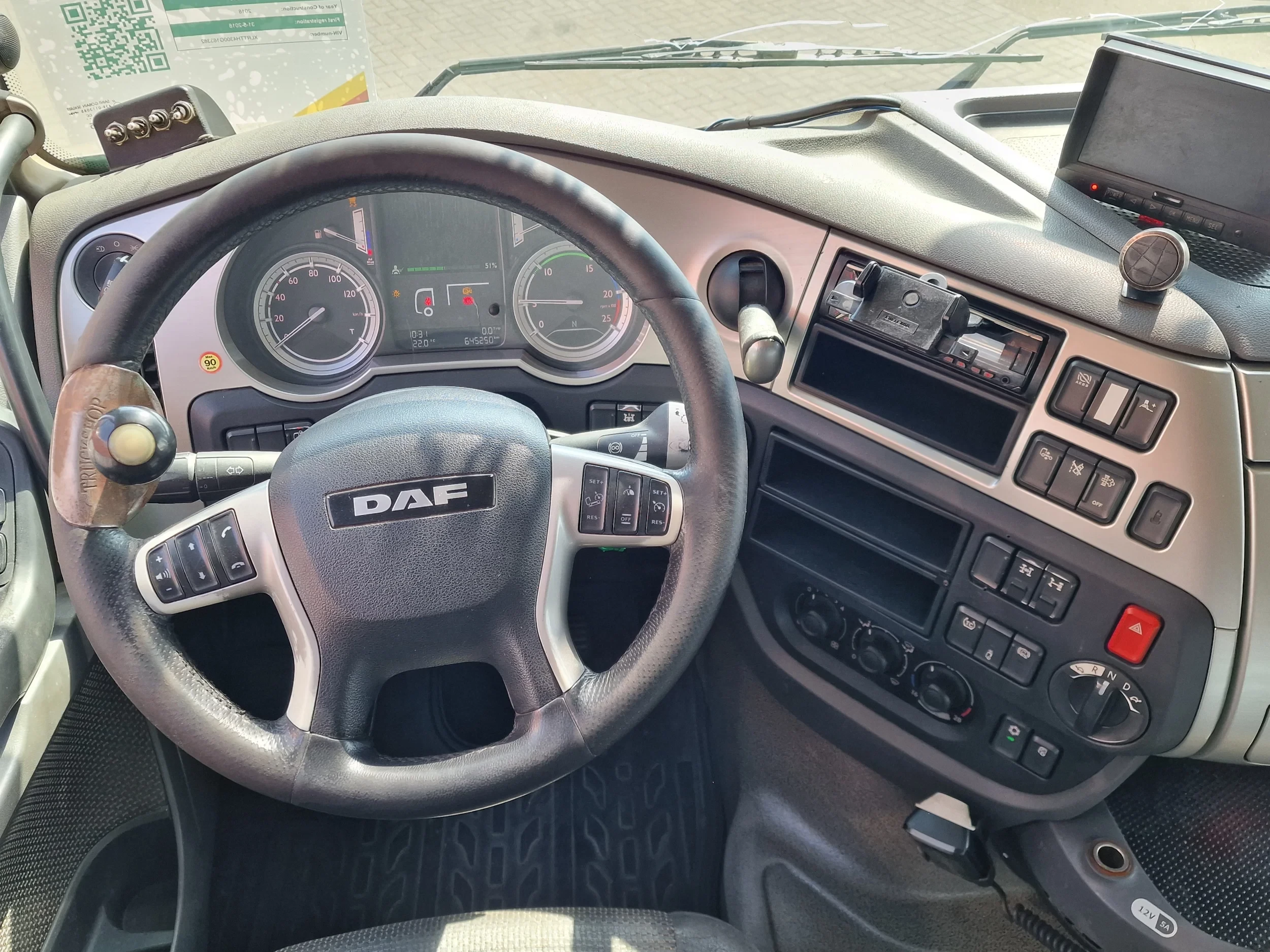 DAF XF 2018 - 510 SpaceCab 6x4 - PTO/Hydraulic - Euro 6 - AS Tronic image 12