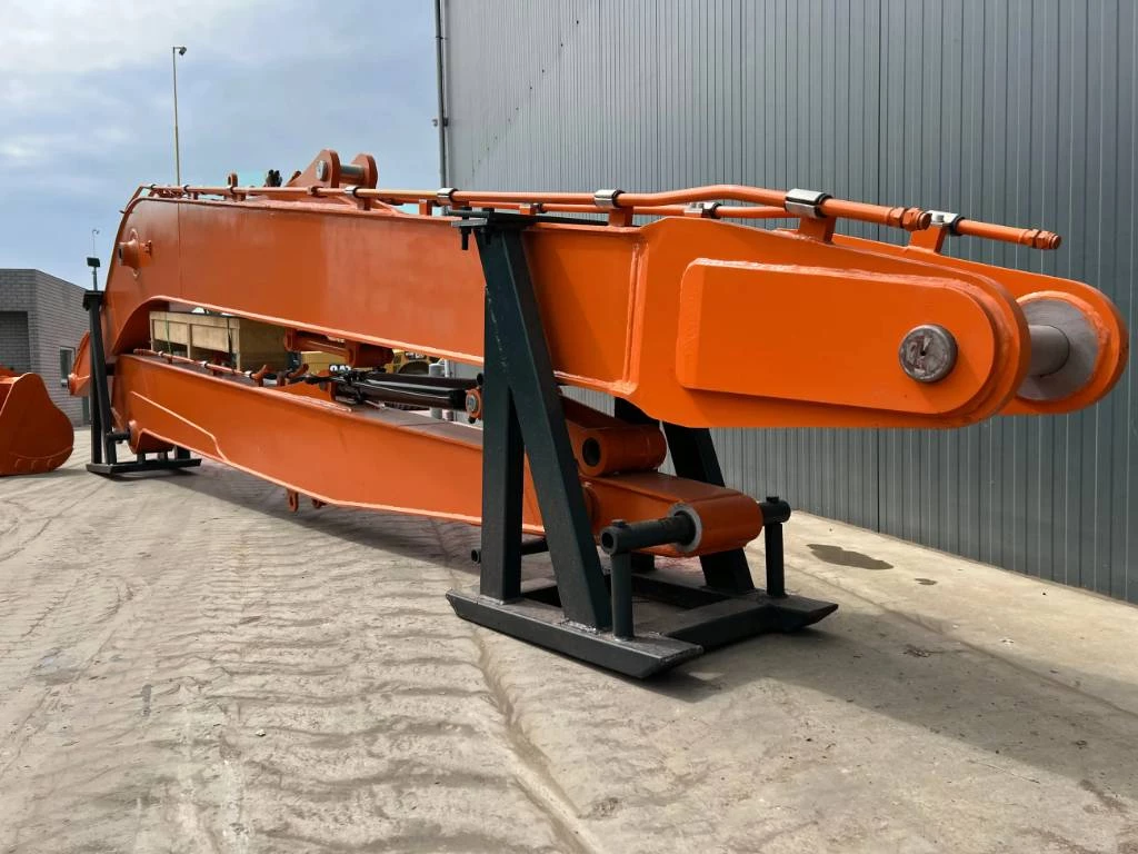 Hitachi 2026 - ZX210 18m Set Long Reach Equipment afbeelding 8