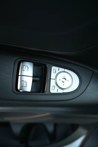 Mercedes-Benz Vito 2024 - 114 CDI 4x4 L2 Pro obrazek 14