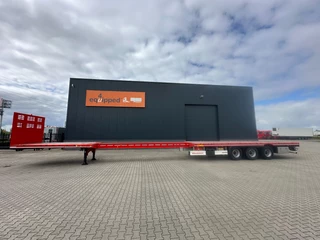 Kässbohrer N/A 2026 - new and unused Heavy-Duty flatbed / 690cm extendable / steering axle / lift axle / twistlocks / timberstakes / NL-trailer / APK: 04-2027 obrazek 3
