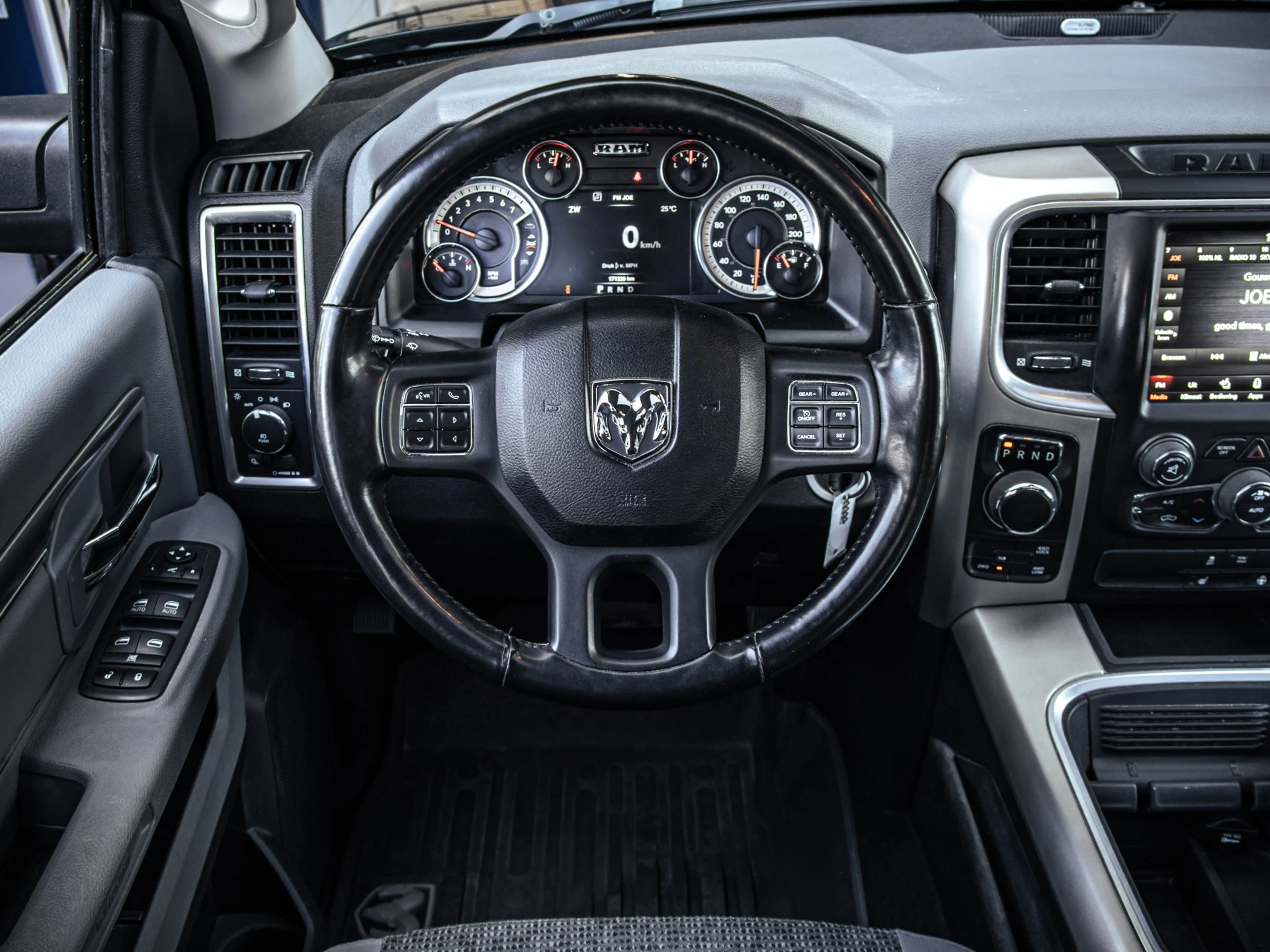 Dodge Ram 1500 2021 - SLT Classic afbeelding 9
