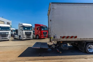 Renault N/A 2001 - MIDLUM 180 (12t)  DCI obrazek 12