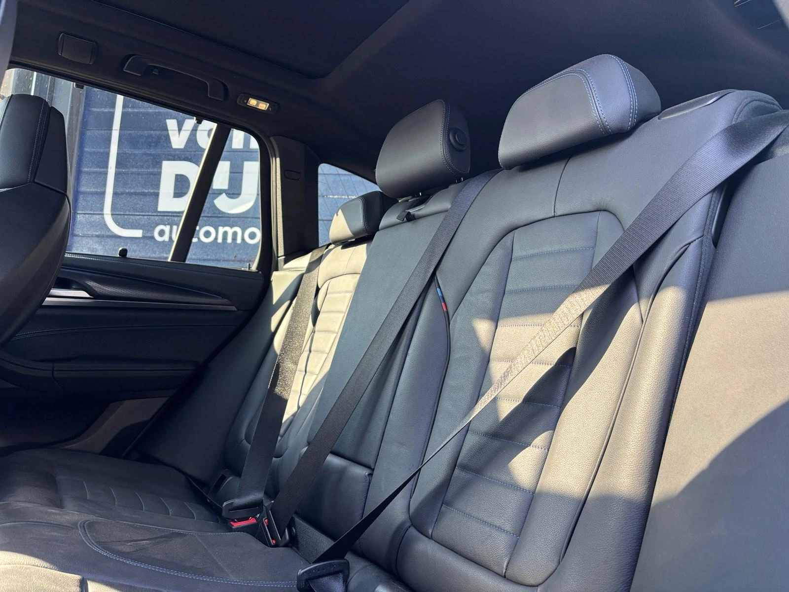 BMW X3 2023 - xDrive30e High Executive afbeelding 10