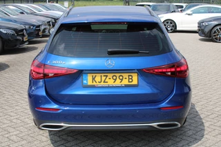 Mercedes-Benz C-Class 2022 - Estate 300e Luxury Line MEMORY DISTRONIC 360-CAMERA CARPLAY SFEER 17'' image 8