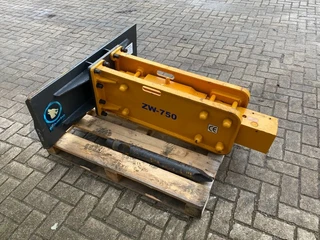 Hammer - ZW 750 te koop