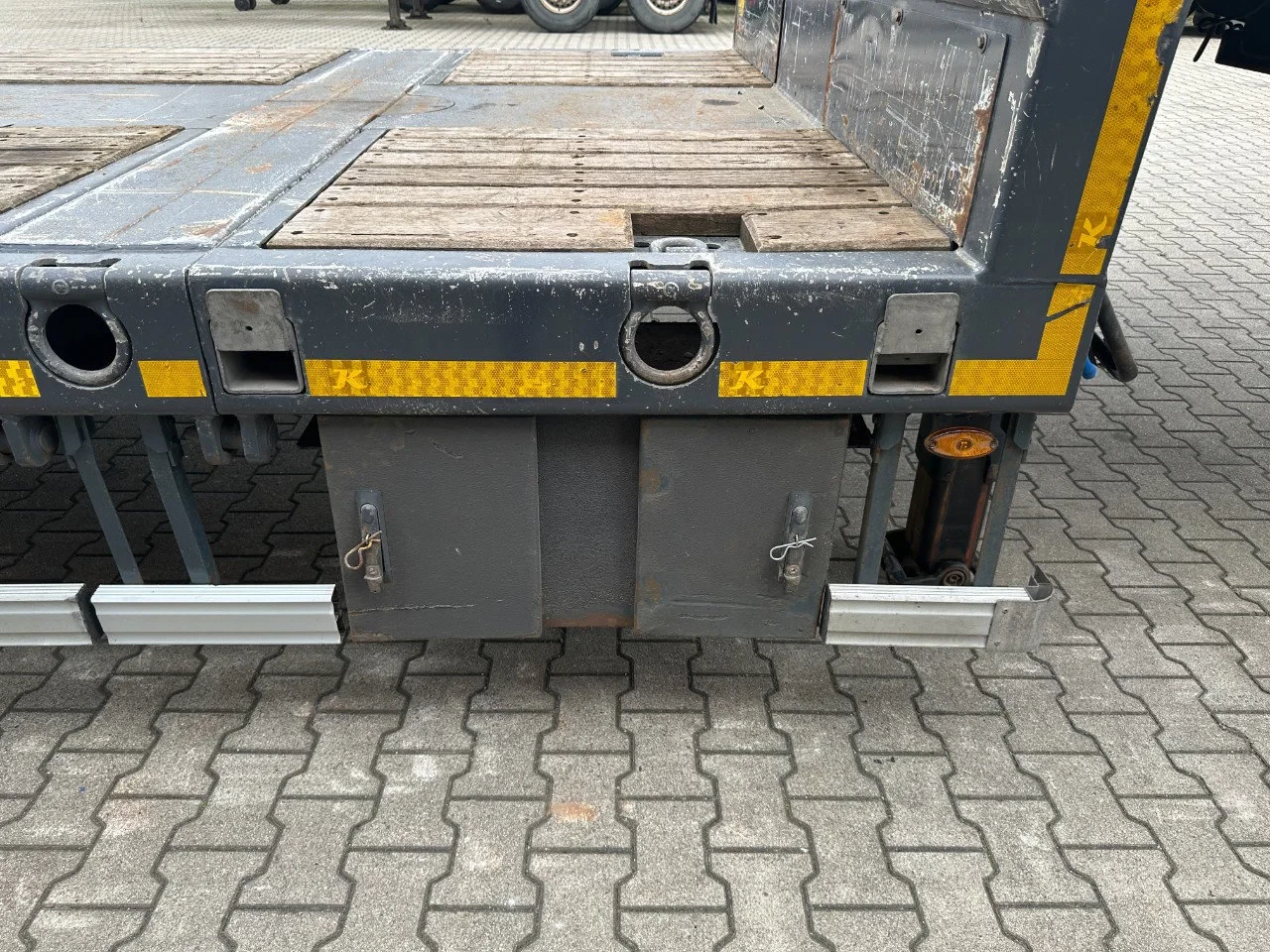 KAESSBOHRER 2022 - Lowbed / 6.00m extendable / hydraulic ramps / steering-axle / lift-axle obrázek 43
