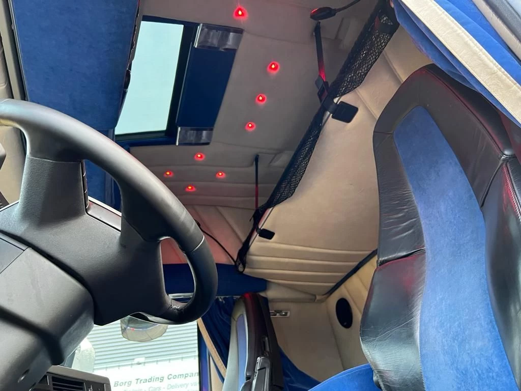 Volvo FH 2018 - 13.500 6x4 Tandem lift zdjęcie 9