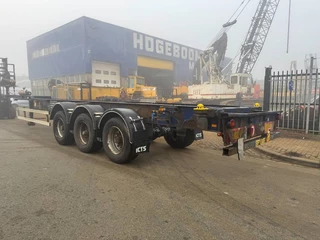 LAG N/A - 0-3-39 LT2 container chassis obrazek 3