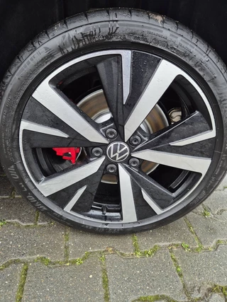 Volkswagen Golf 2025 - 1.5 eHybrid GTE 272PK Automaat Black Style obrazek 42