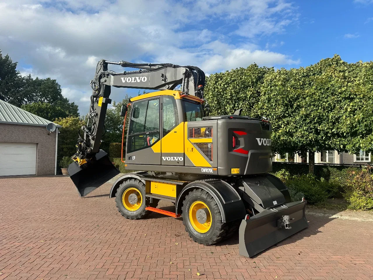 Volvo 2025 - EWR170 E - Engcon EC319 DC3 - UNUSED obrázek 2