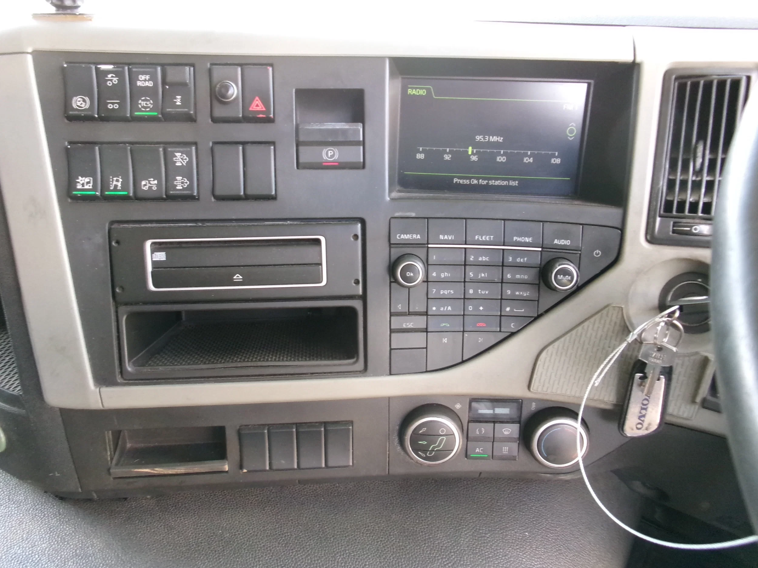 Volvo FM 370 2019 - 6X2 LIFTAS immagine 11